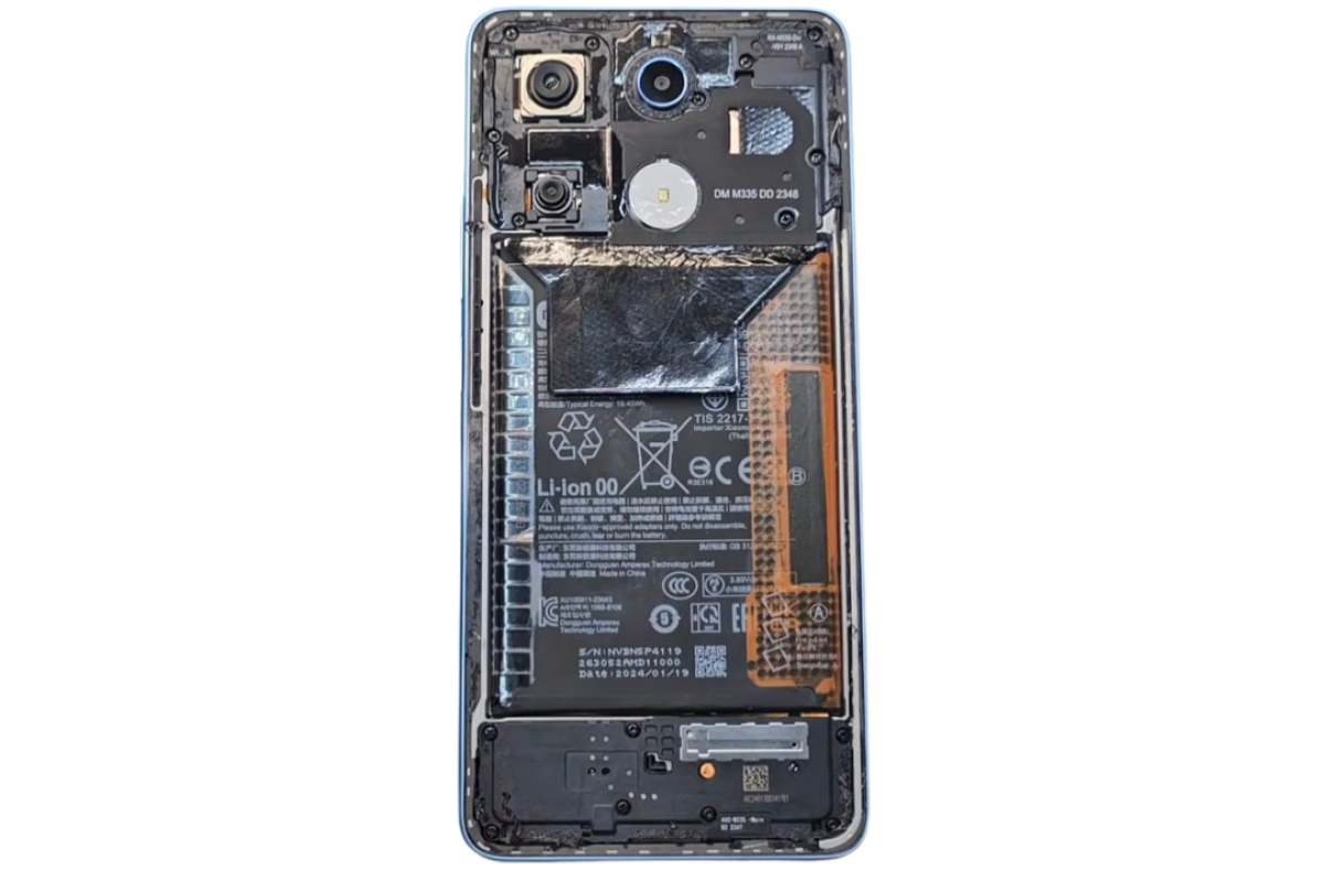 Replacing a Mobile Phone Battery